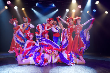 Spectacle French CanCan À La Folie